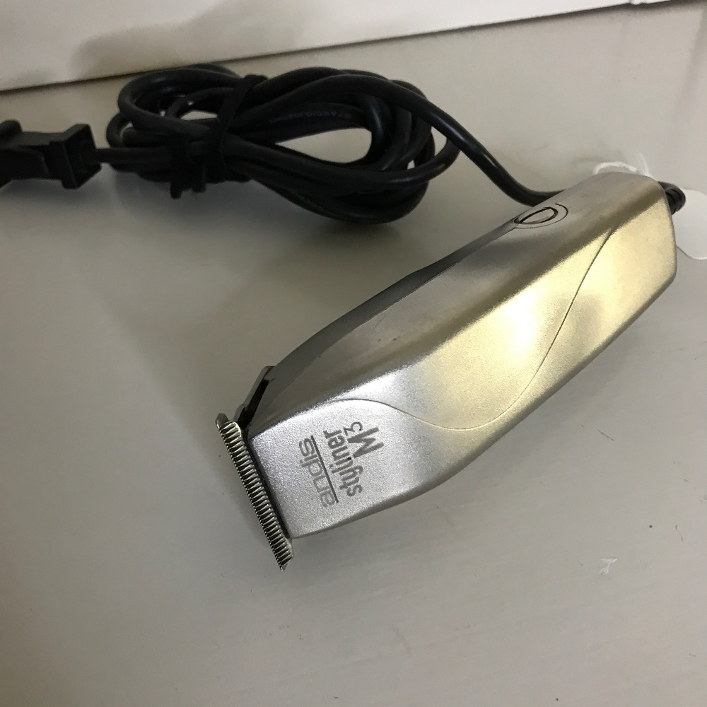 Andis Styliner M3 Magnesium Trimmer